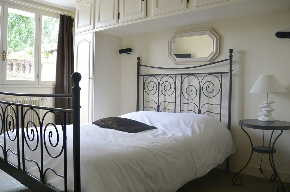 Hotel De Rouen Louviers Kültér fotó